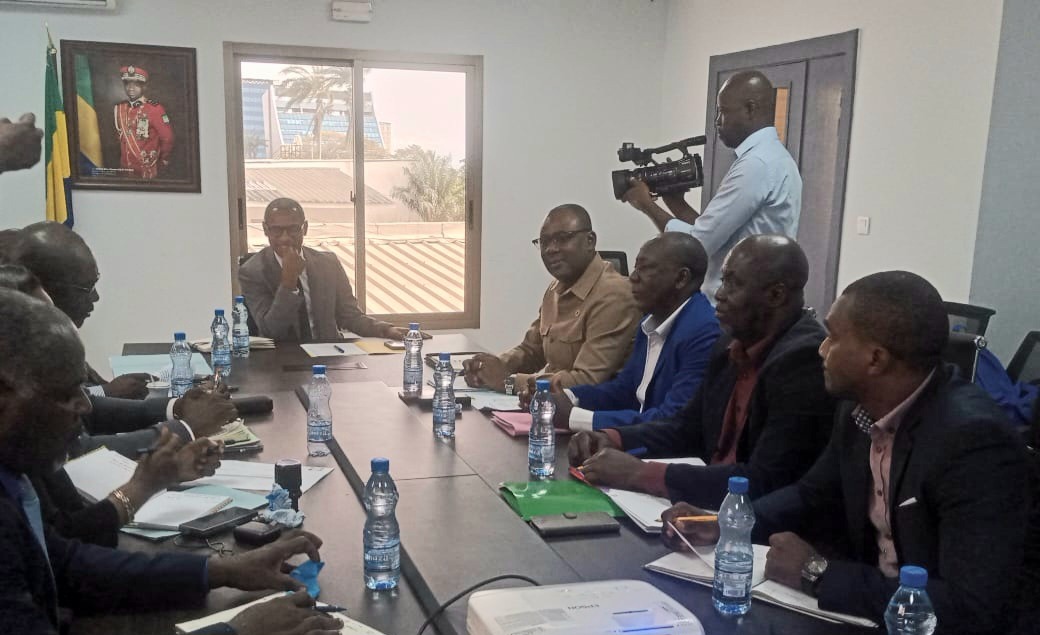 Handball/27e édition de la CAN : le président de la Fegahand fait le point au ministre des Sports