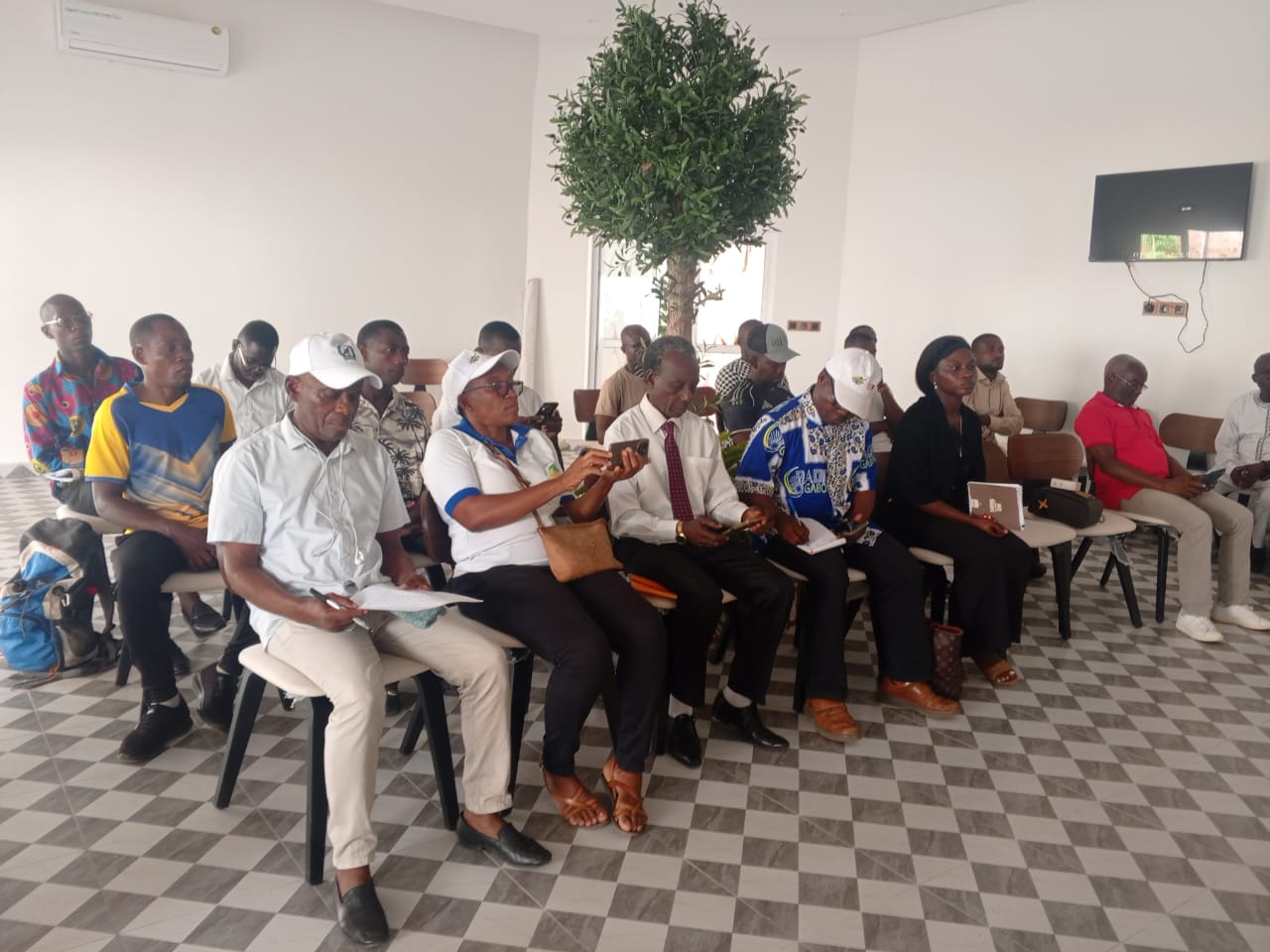 Gabon/Ogooué-Ivindo/ Sport : le Pr Flavien Enongoué satisfait de la qualification de AC Belinga en D3