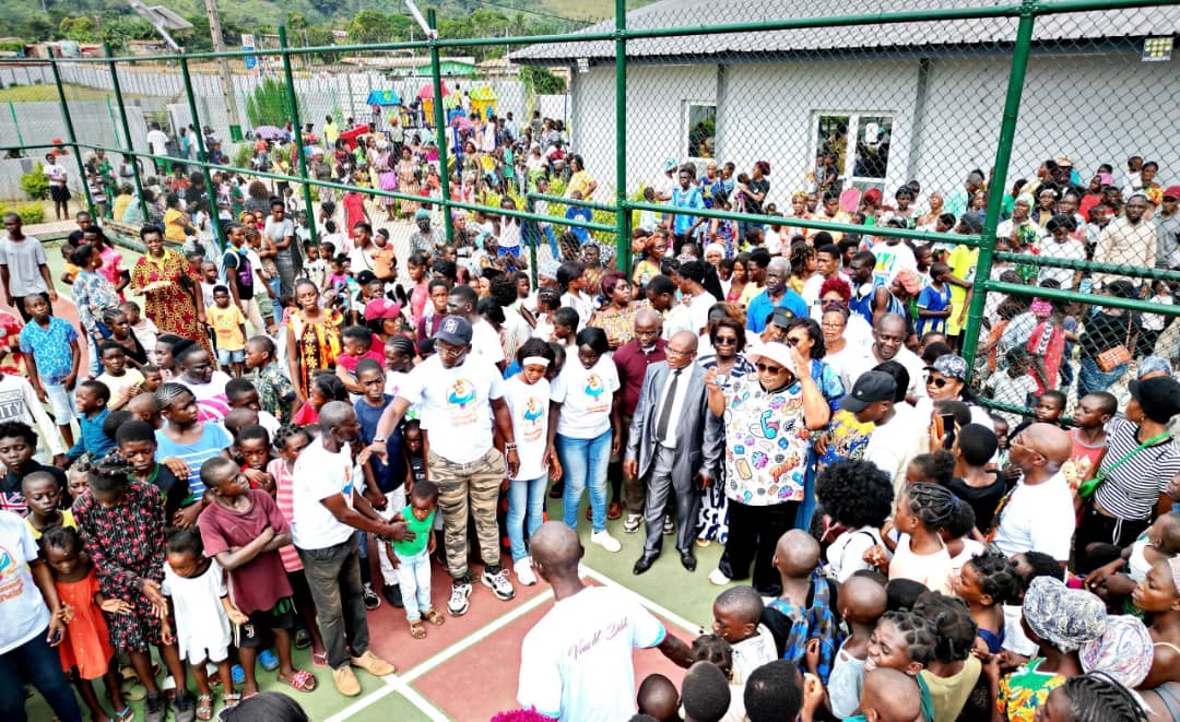 Gabon/Activités parlementaires : la sénatrice Annette Liliane Maghoumbou à l'écoute des populations de Tchibanga